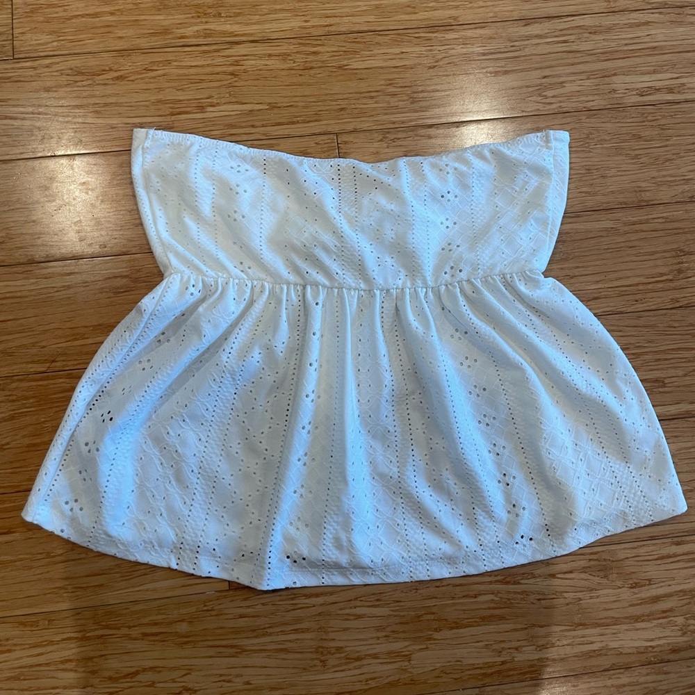 Strapless eyelet top - Picture 3 of 6